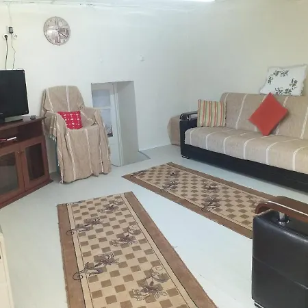 Enna Konuk Evi Cunda Adasi Ayvalı